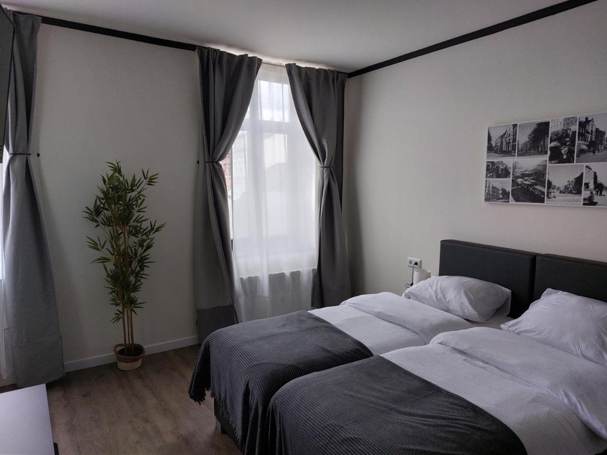 Vallis Hotel