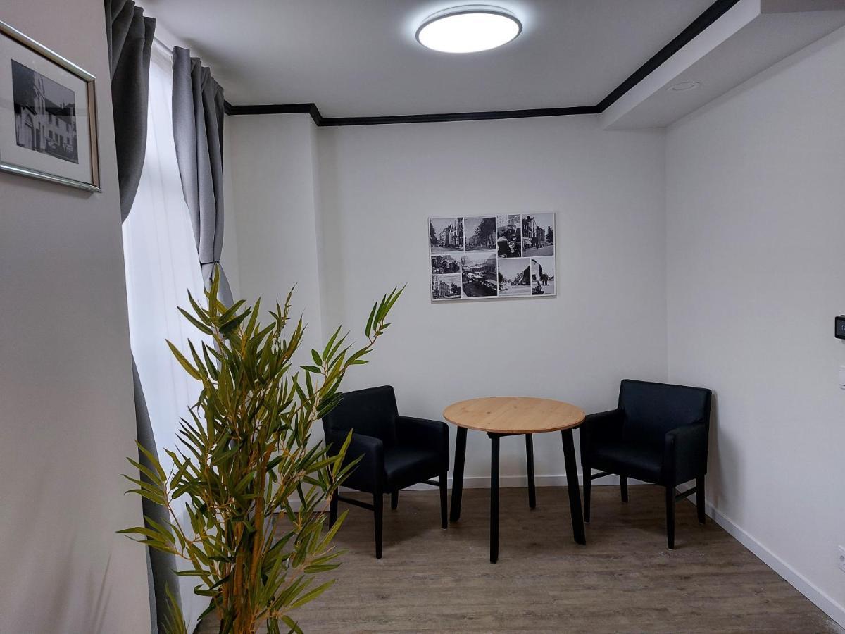 Vallis Hotel *